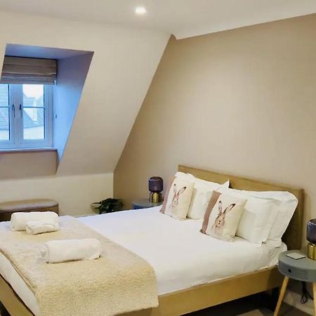 Modern Town House In Cotswolds - 3 Double Bedrooms Witney Esterno foto