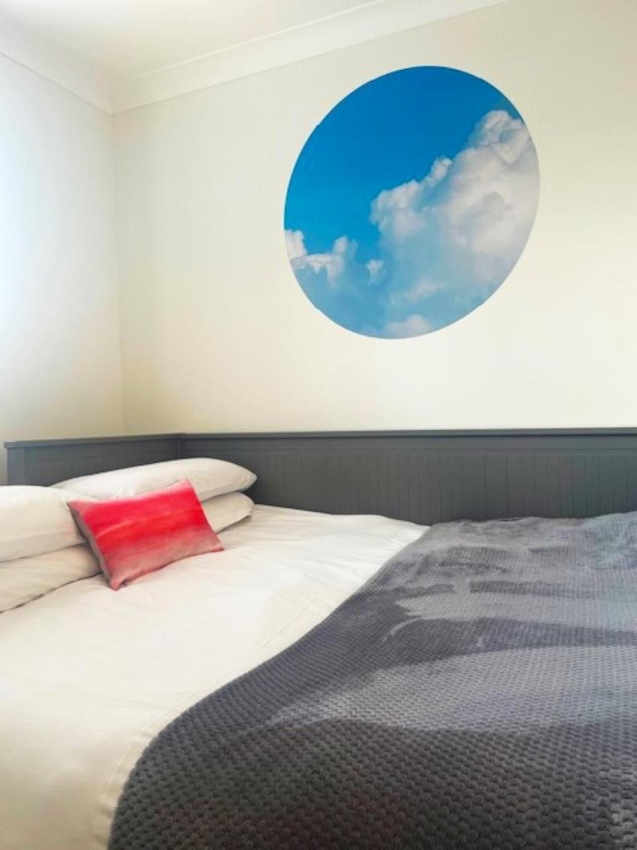 Modern Town House In Cotswolds - 3 Double Bedrooms Witney Esterno foto
